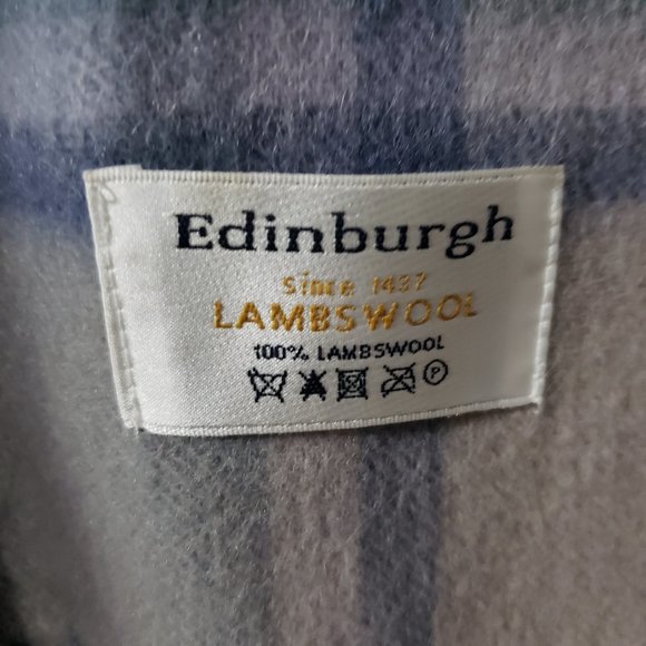 Edinburgh 100% Lambs wool Purple Scarf HERITAGE OF SCOTLAND - Picture 2 of 3